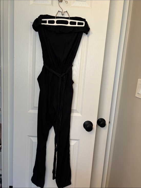G by Guess Pants - G by Guess Black Off-Shoulder Smocked Jumpsuit
